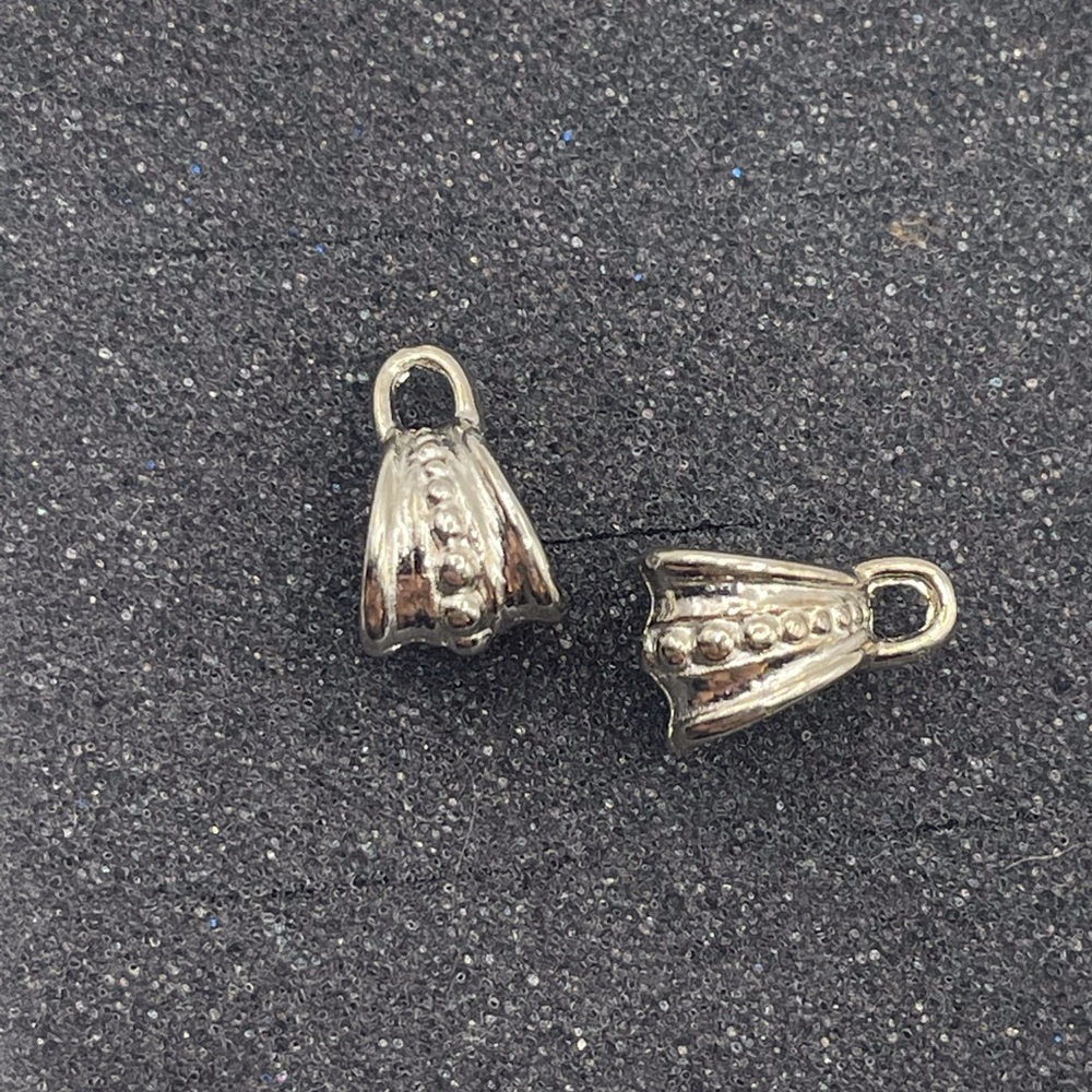 🥰 4/$25- Fits Pandora - 2 dangling Clips